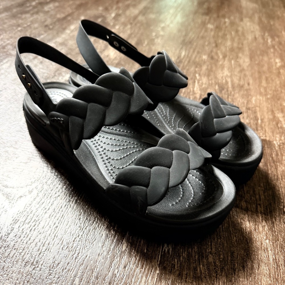 Crocs Brooklyn Braided Sandal Women 10 Black Platform LiteRide Strappy Wedge